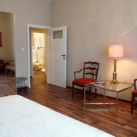 Vip An Den Thermen באדן-באדן